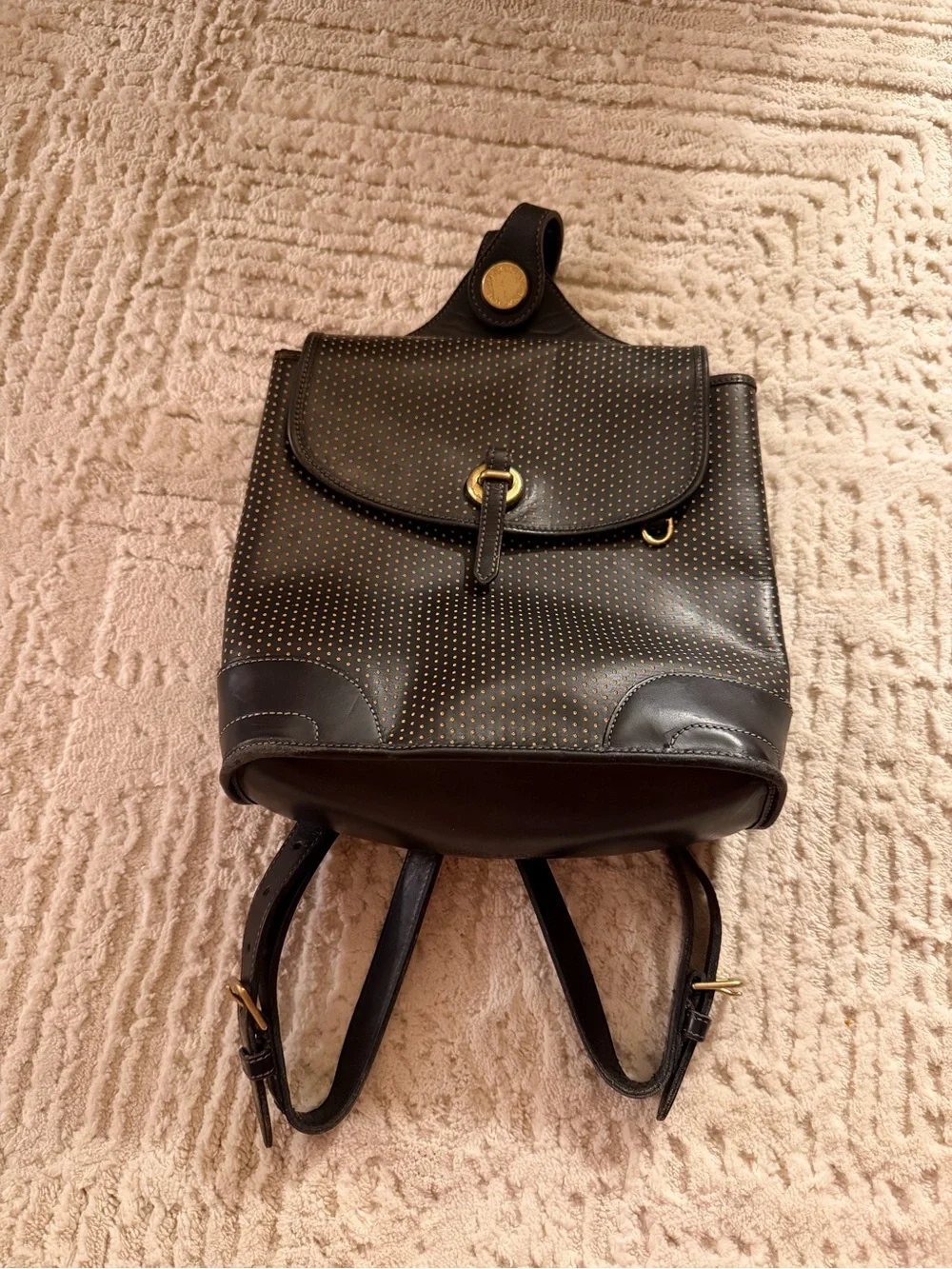 vintage Dooney & Bourke cabriolet backpack